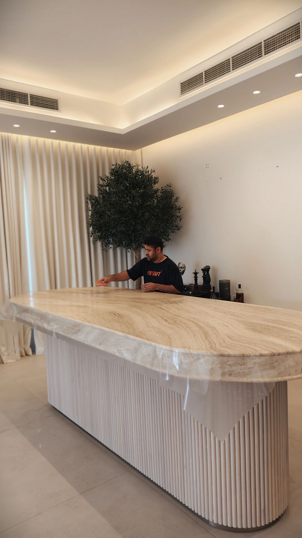 Marble bar counter protected with surface film